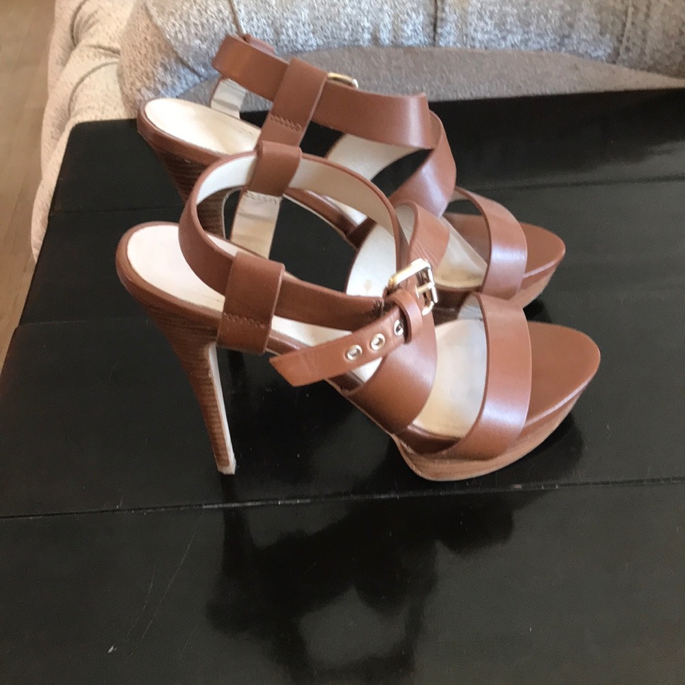 Aldo high heeled sandals!